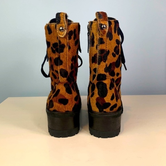 Women's Maylova Leopard Print Calf Hair Platform Booties NWOB - Picture 11 of 13